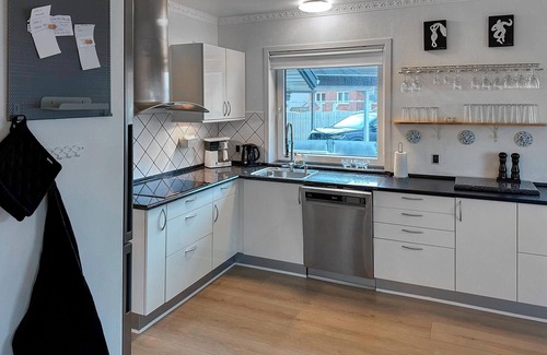 Hvide Sande House | Awesome home in Hvide Sande with WiFi