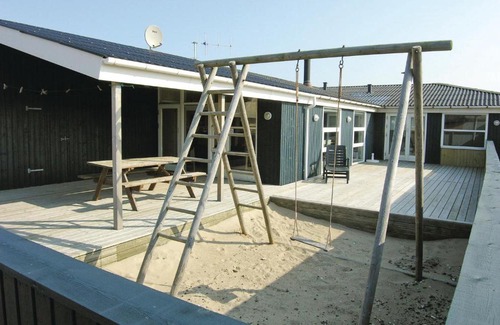 Argab House | Awesome Home In Hvide Sande With Sauna, Wifi And Indoor Swimming Pool