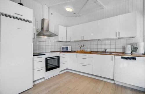 Argab House | Awesome Home In Hvide Sande With Sauna, Wifi And Indoor Swimming Pool