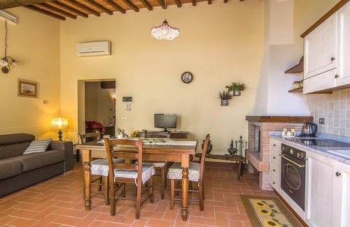 Terranuova Bracciolini House | Awesome home in Terranuova B. AR