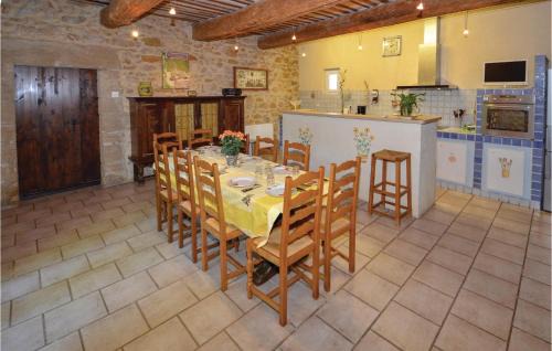 Jonquieres House | Awesome Home In Jonquières