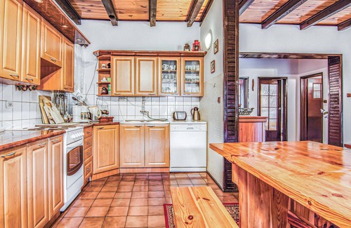 gmina Nowogrodek Pomorski House | Awesome home in Karsko with sauna