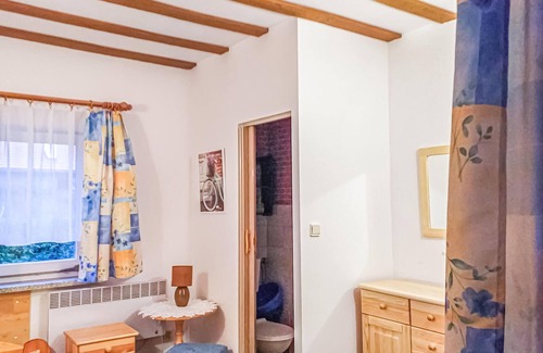 gmina Nowogrodek Pomorski House | Awesome home in Karsko with sauna