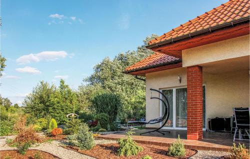 gmina Kobylanka House | Awesome Home In Kobylanka With Wifi