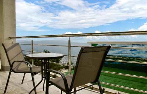 Mirac House | Awesome Home In Kotor