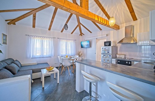 Brdovec House | Awesome home in Kraj Donji with WiFi