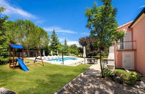 Marceljani House | Awesome home in Labin