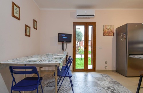 Budoni House | Awesome home in Malamuri with WiFi