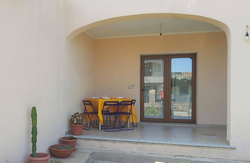 Budoni House | Awesome home in Malamuri with WiFi