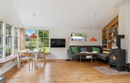 Klint House | Awesome Home In Nykøbing Sj With Wifi