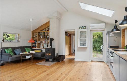 Klint House | Awesome Home In Nykøbing Sj With Wifi