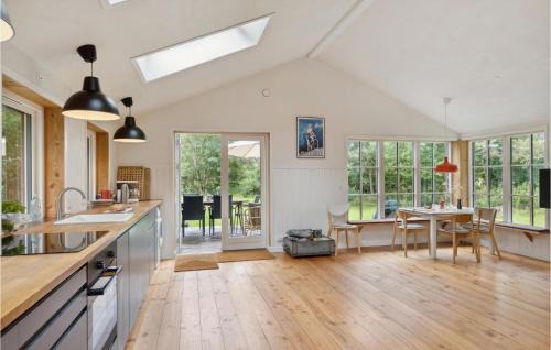 Klint House | Awesome Home In Nykøbing Sj With Wifi