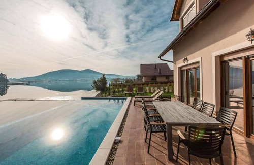 Ogulin House | Awesome home in Ogulin with WiFi
