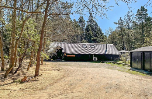 Mosevra House | Awesome home in Oksbøl with WiFi