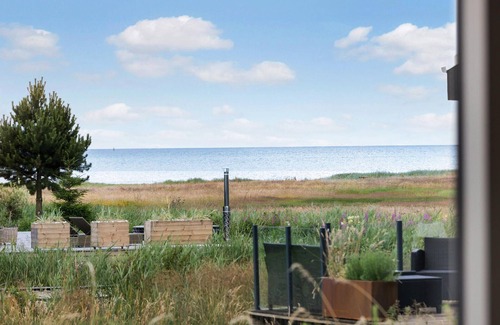 Ørsted House | Awesome home in ørsted with WiFi