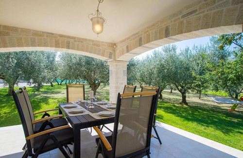 Tar-Vabriga House | Awesome home in Porec
