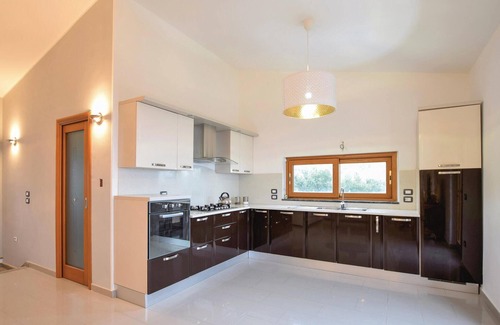 Praia a Mare House | Awesome home in Praia a Mare