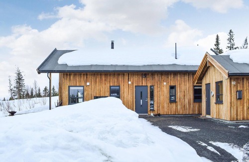 Rauland House | Awesome home in Rauland with sauna