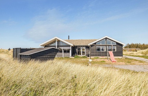 Klegod House | Awesome home in Ringkøbing with sauna