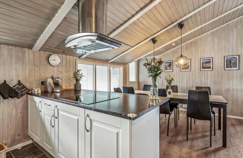 Klegod Strand House | Awesome home in Ringkøbing with sauna