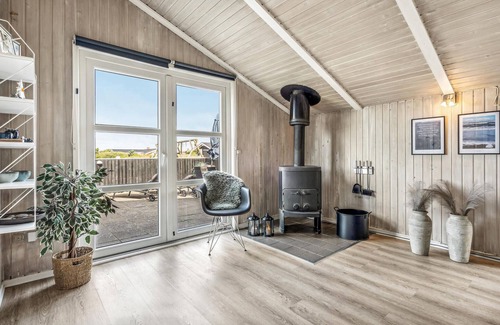 Klegod Strand House | Awesome home in Ringkøbing with sauna