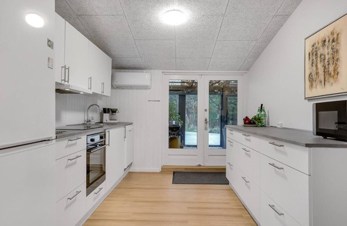 Nordost House | Awesome home in Sæby with WiFi