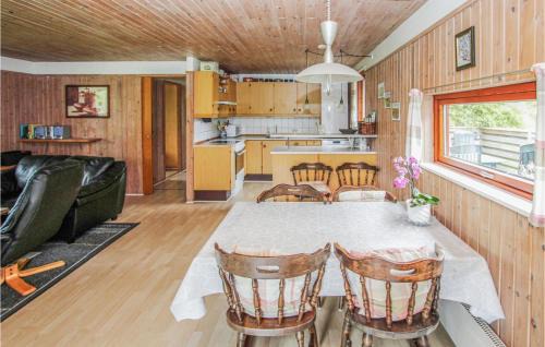 Marup House | Awesome Home In Samsø With Kitchen