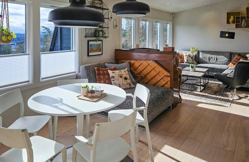 Sandvika House | Awesome home in Sandvika with WiFi