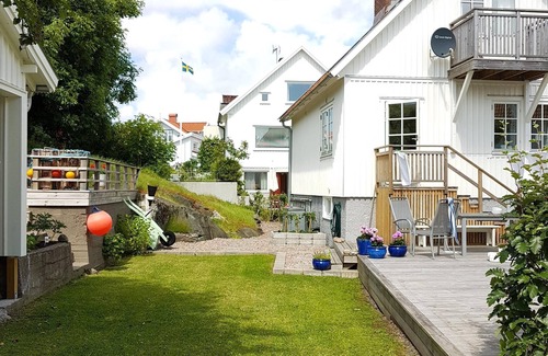Halleviksstrand House | Awesome home in Hälkeviksstrand with 2 Bedrooms and WiFi