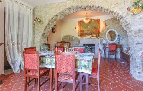 San Mauro Cilento House | Awesome Home In Smauro Cilento -Sa-