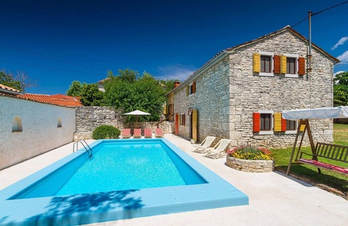 Bokordici House | Awesome home in Svetvincenat with sauna