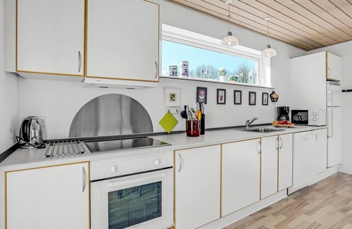 Arrild House | Awesome home in Toftlund with WiFi
