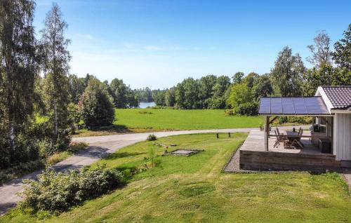 Varnamo O House | Awesome Home In Värnamo With Lake View