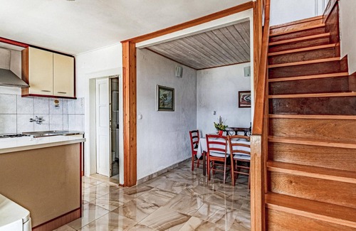 Cove Tri Zala (Zrnovo) House | Awesome home in Viganj with kitchen