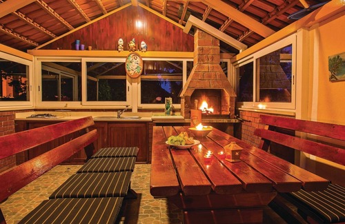 Vinez House | Awesome home in Vinez with house a panoramic view