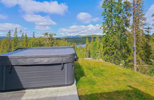 Vinje House | Awesome home in Vinje with sauna