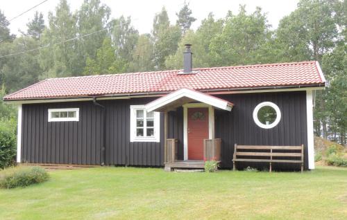Vrigstad House | Awesome Home In Vrigstad With Kitchen