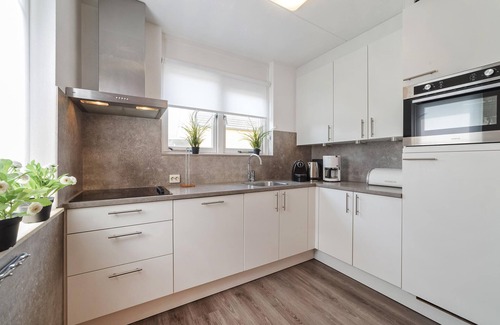 Wemeldinge House | Awesome home in Wemeldinge with sauna