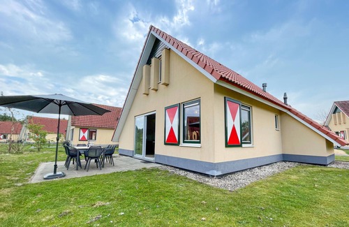 Wezuperbrug House | Awesome home in Wezuperbrug