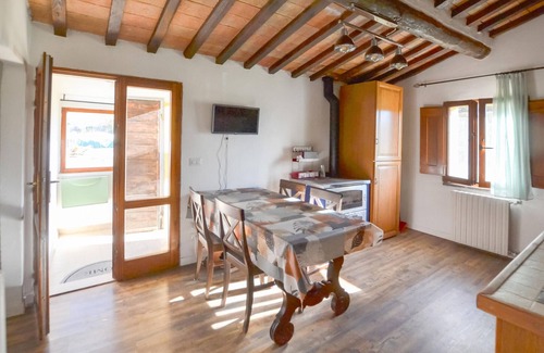 Citta di Castello House | Awesome home in Città di Castello