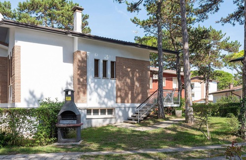 Lignano Pineta House | Awesome home in Lignano Pineta (UD)