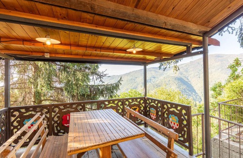 Saturnana House | Awesome home in Villa di Piteccio