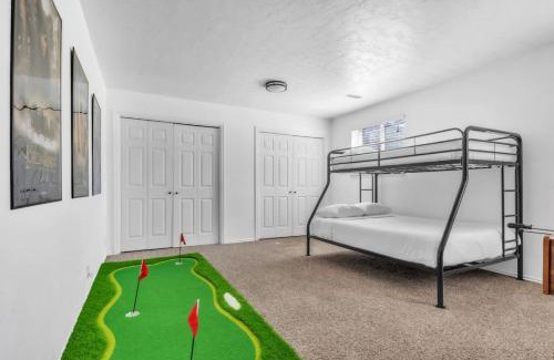Lakeview House | Awesome house near BYU with lots of amenities