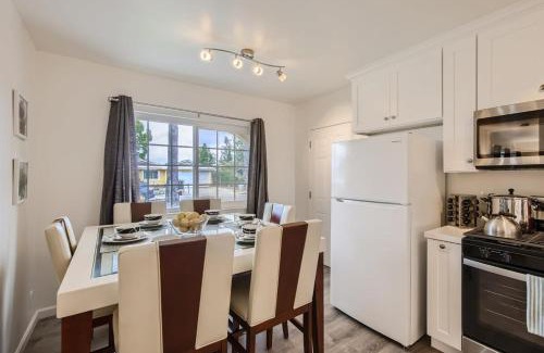 North Valley House | Awesome Oceanside 6BR - 15 Min To Beach