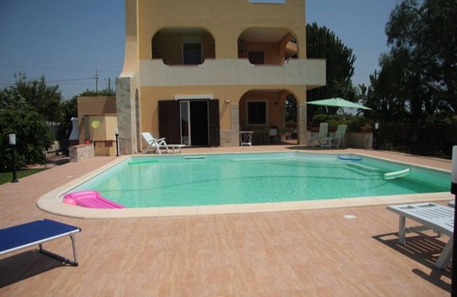 Fontane Bianche Villa | Awsome Villa : Large Private Pool - Free Wifi & Bikes