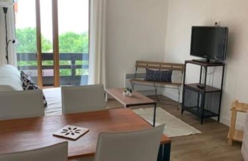Ax-les-Thermes Apartment | Ax 3 domaines 4-person apartment at the foot of the slopes