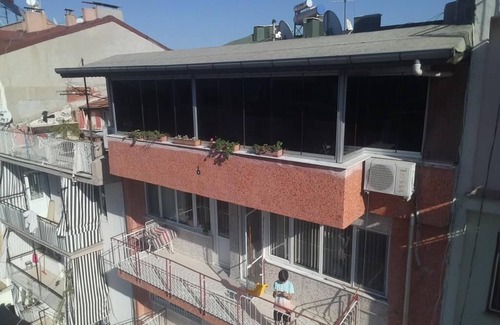 Merkezefendi Apartment | Aydınoğlu Suite terrace-4th Floor -NO Lift-1 A/C