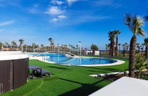 Cabanes Apartment | Ayf el lujo en primera linea playa