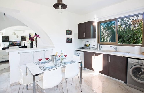 Ayia Thekla Villa | Ayia Napa Kymma Villa KY23 - a villa that sleeps 6 guests in 3 bedrooms