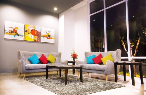 Pekanbaru Hotel | Ayola First Point Hotel Pekanbaru